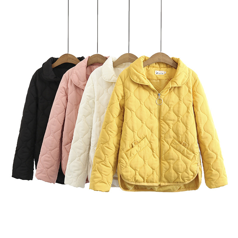 女性服ショートパーカー秋冬薄いパッド入りジャケット暖かいシンプルなルーズボタン両側に分割キルティングコート