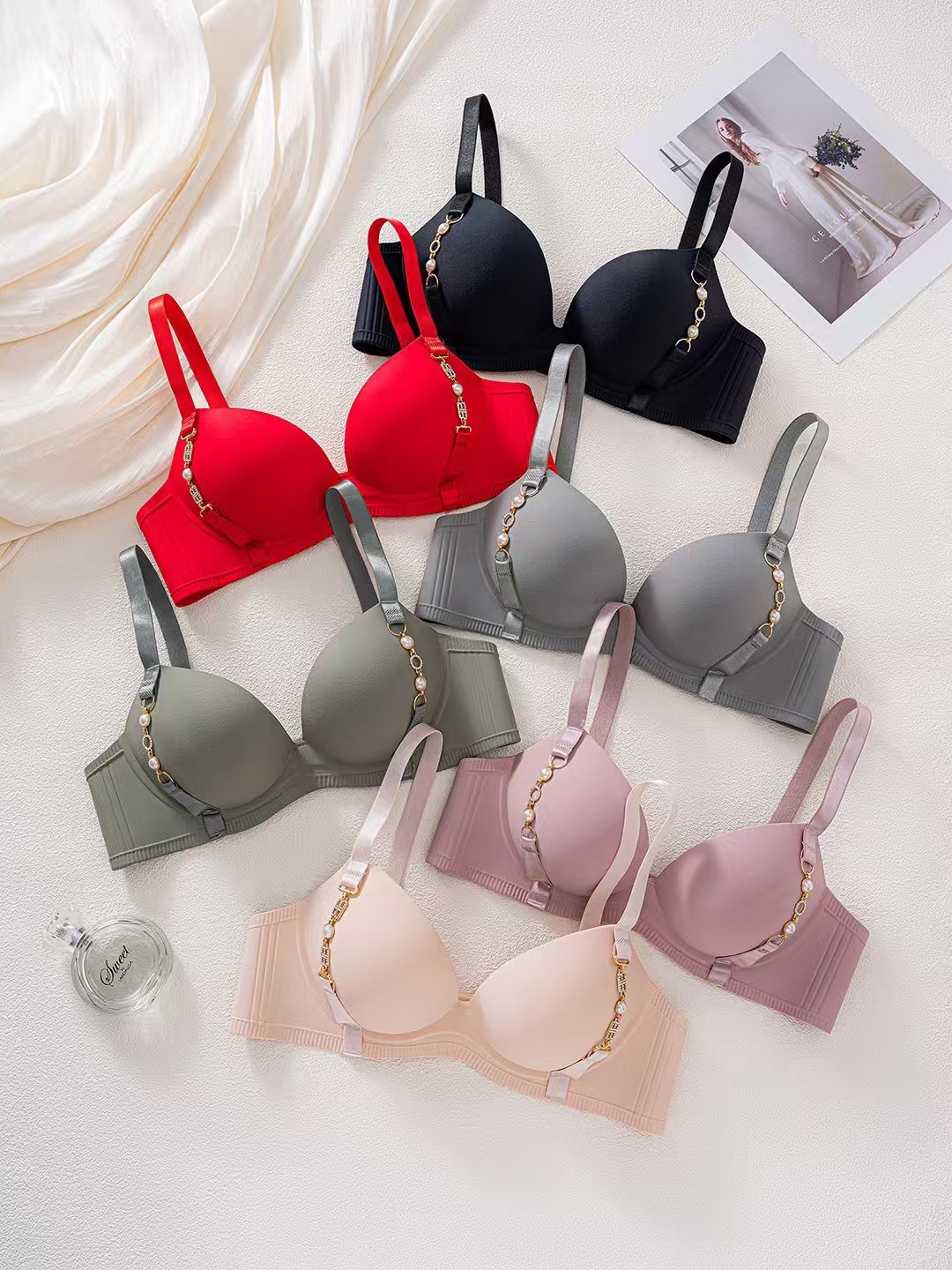 Women's Seamless Push Up Lingerie Small Breast Gathering Anti-sagging No Steel Ring Bra