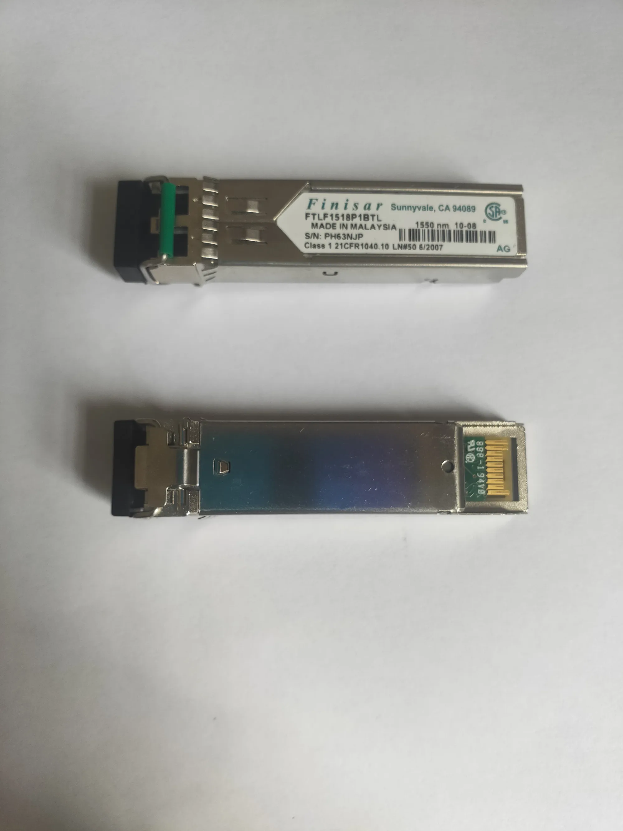 1 個 Finisar 光スイッチ 1.25 グラム 80 キロ 1550NM SFP FTLF1518P1BTL 1.25 ギガバイトのファイバートランシーバーネットワークアダプター汎用モジュール