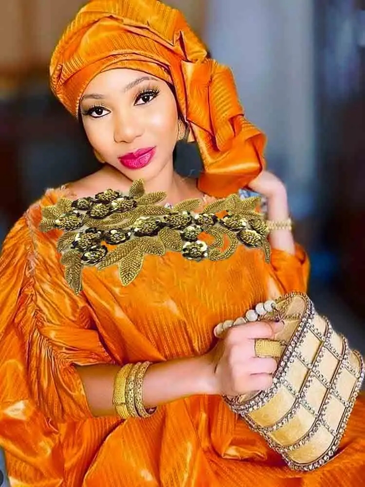 スパンコール バザン リッシュ ロング ドレス スカーフ付き Boubou バザン リッシュ ダシキ ローブ ブロケード 最高品質のアフリカ アンカラの結婚式の服