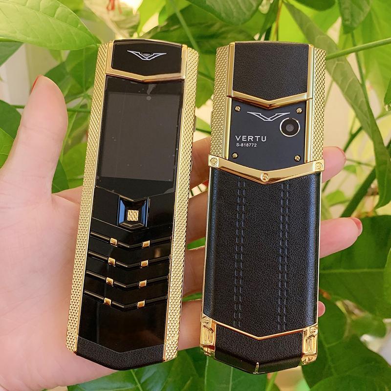 V9 ストレートプレート携帯電話、メタルレザーボディ、デュアルカードデュアルスタンバイ不可視キーボード、GSM 2G ネットワーク、高齢者用電話