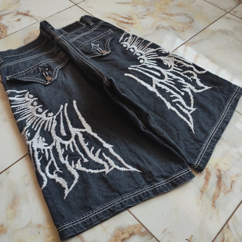 2026 夏の新ファッションと特大パターン刺繍ウォッシュジーンズショートパンツ女性 Y2K ゴシックヒップホップカジュアルジョーカーショーツ