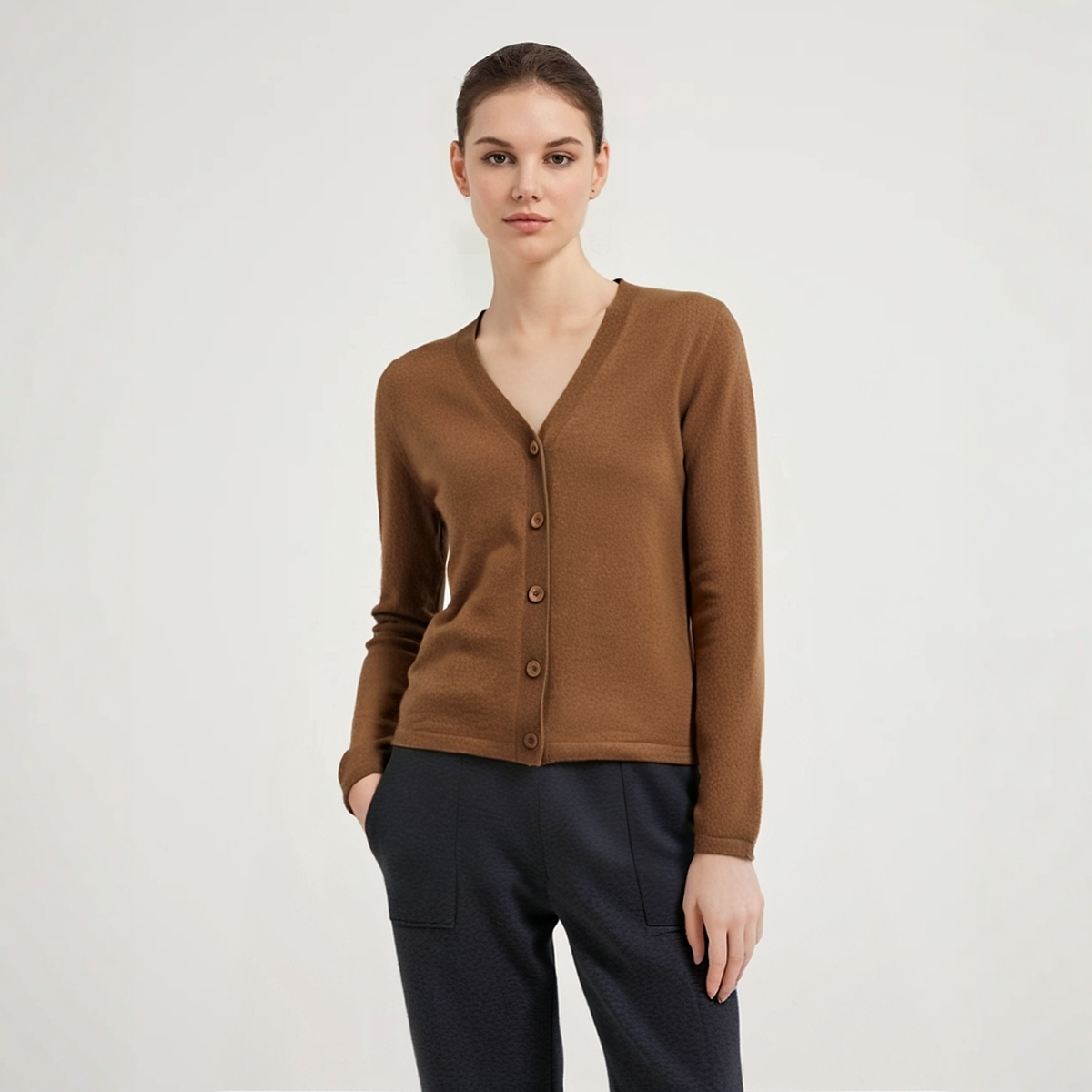 BC-446 在庫シンプルなソリッド V ネックシングルブレスト服女性カーディガンセーターカーディガンセーターカシミヤセーター女性