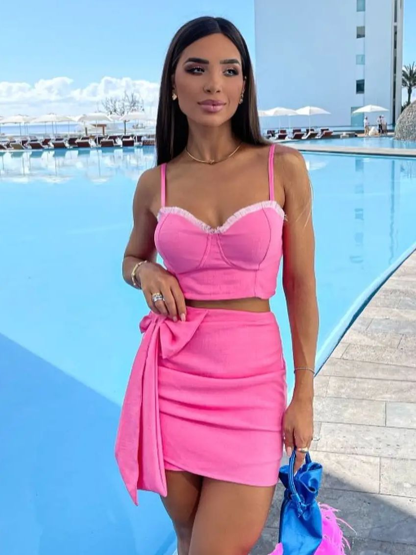 2 枚の固体ショートドレス女性のための 2024 夏のセクシーなクロップトップスとミニスカートスーツハイウエストクラブパーティーボディコン Vestido