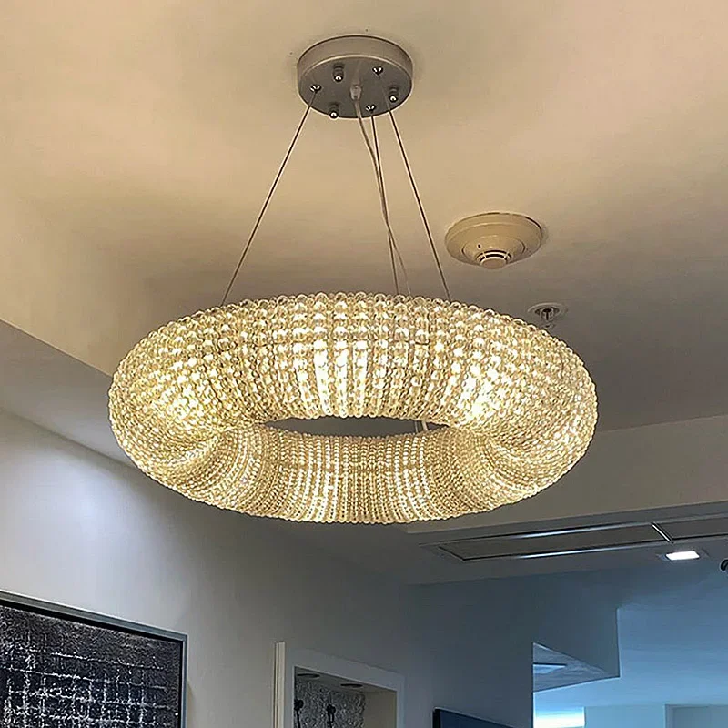 モダンな高級ラウンドクローム LED クリスタルドーナツシャンデリアダイニングリビングルーム寝室ホーム屋内照明器具クリスタルランプ