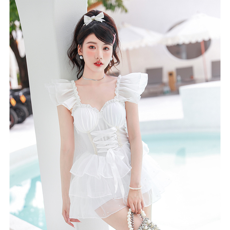 セクシーなプッシュアップ包帯水着ワンピースプリンセスフリルレイヤーミニドレスキュロットビキニパッド入り水着タンキニbiquini