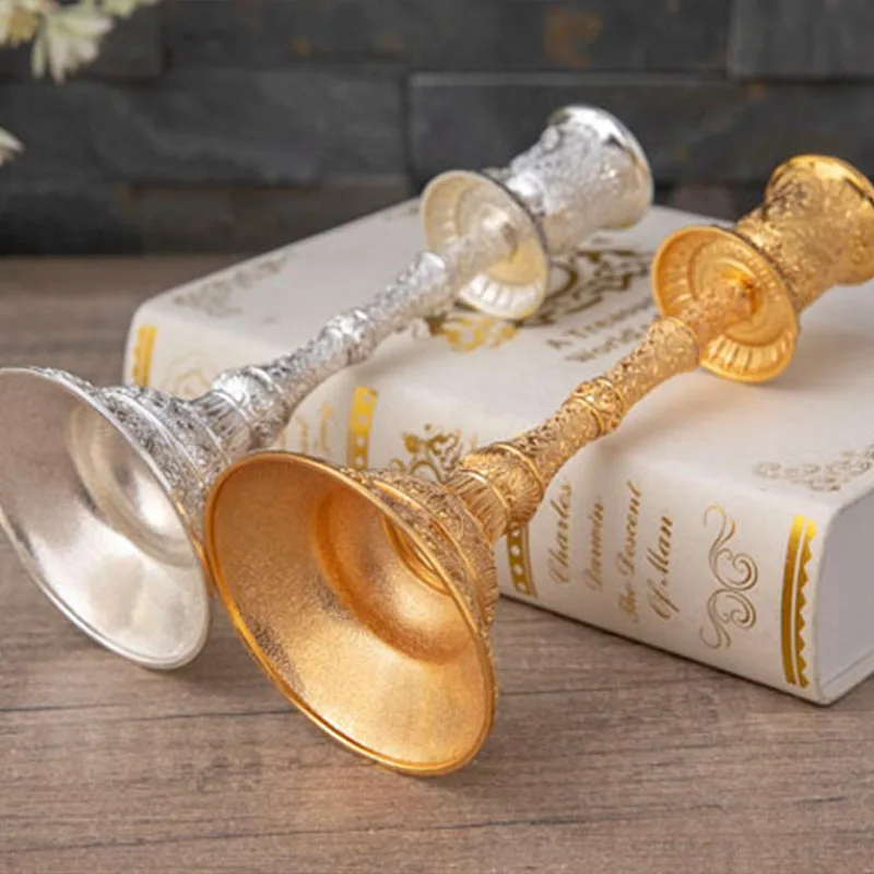 2pc ヨーロッパスタイルの金属燭台キャンドルホルダーゴールドシルバードロップシッピング結婚式ラマダンイード宗教装飾ホーム