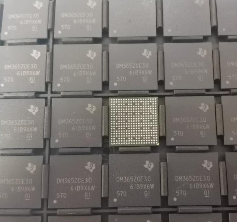 4 個 TMS320DM365ZCE30 BGA338 100% 新オリジナルチップセット IC 電子部品 SMD