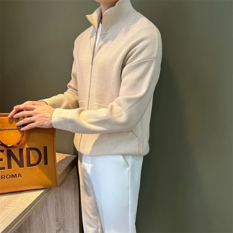 秋と冬のメンズストレッチソリッドカラージッパーカーディガンセーターデイリーカジュアルビジネスセータースタンドカラーマンニットコート