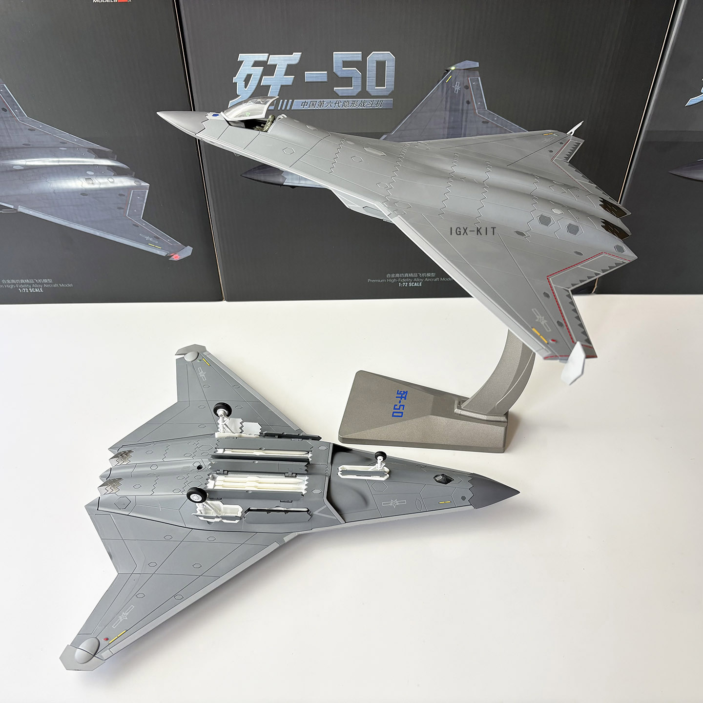 ダイキャスト 1/72 スケール中国 J-50 戦闘機 J50 合金航空機モデル合金静的シミュレーション装飾完成品お土産趣味