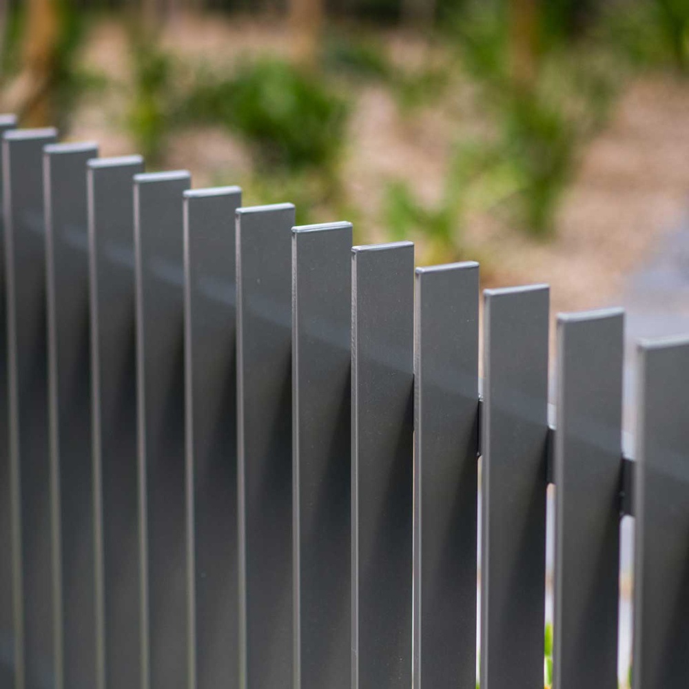 Modern 3D Vertical Blade Aluminum Alloy Safety Fencing Australia Outdoor Garden Privacy Screens Angled Welded Metal Panel Gate