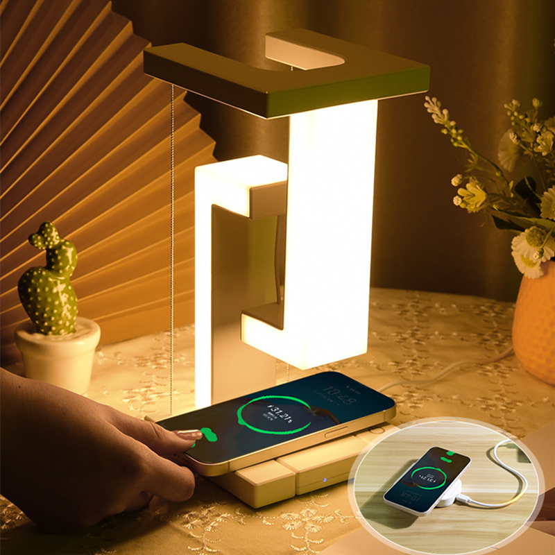 寝室/オフィス用の10 Wの取り外し可能なワイヤレス充電器装飾ライト付きのノベルティフローティングランプ