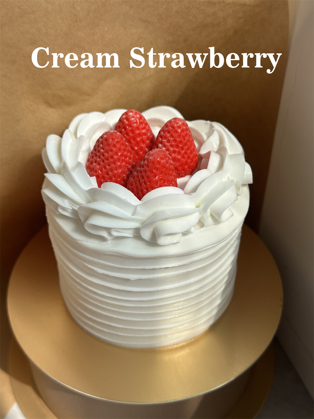 4 インチケーキモデルホイップクリームミルクパウダーホワイトチョコレートイチゴシミュレーション食品ふりかけ砂糖デザートデコレーション甘い