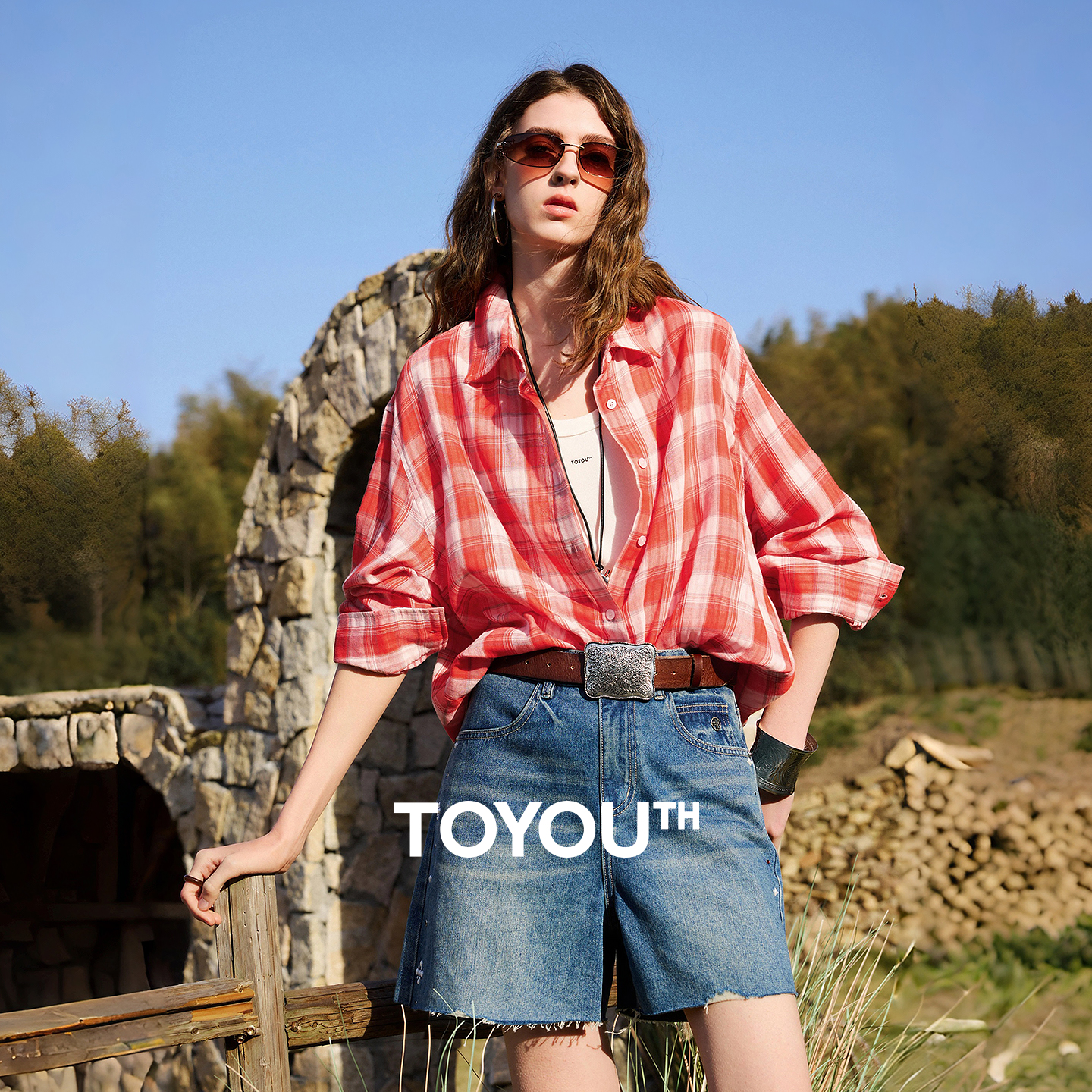 TOYOOUTH 女性の綿シャツ 2026 春の新レトロチェック柄香港スタイルカジュアル多用途ブラウストップス