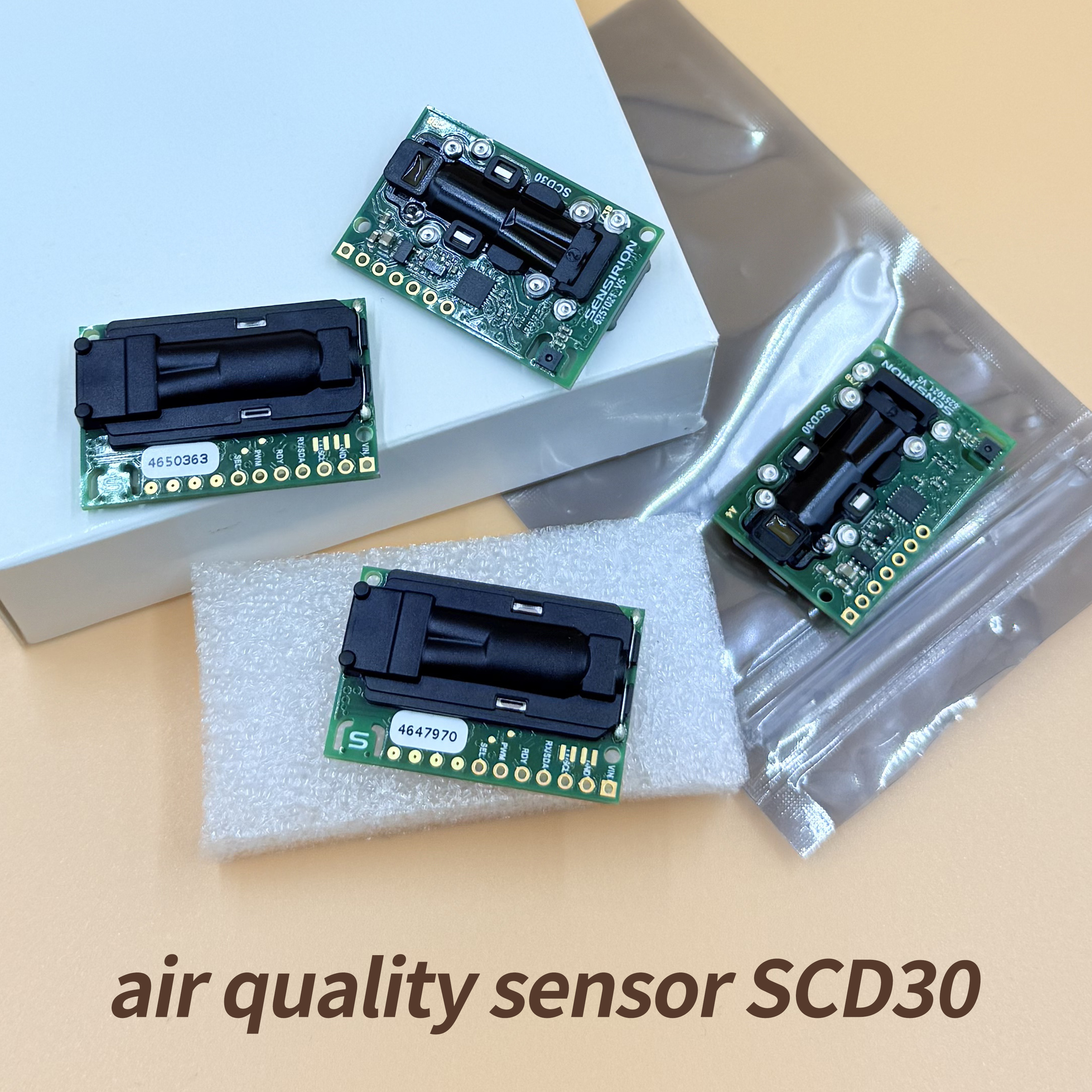 SCD30 CO2 および RH/T 測定用大気質センサー モジュール I2C Modbus PWM