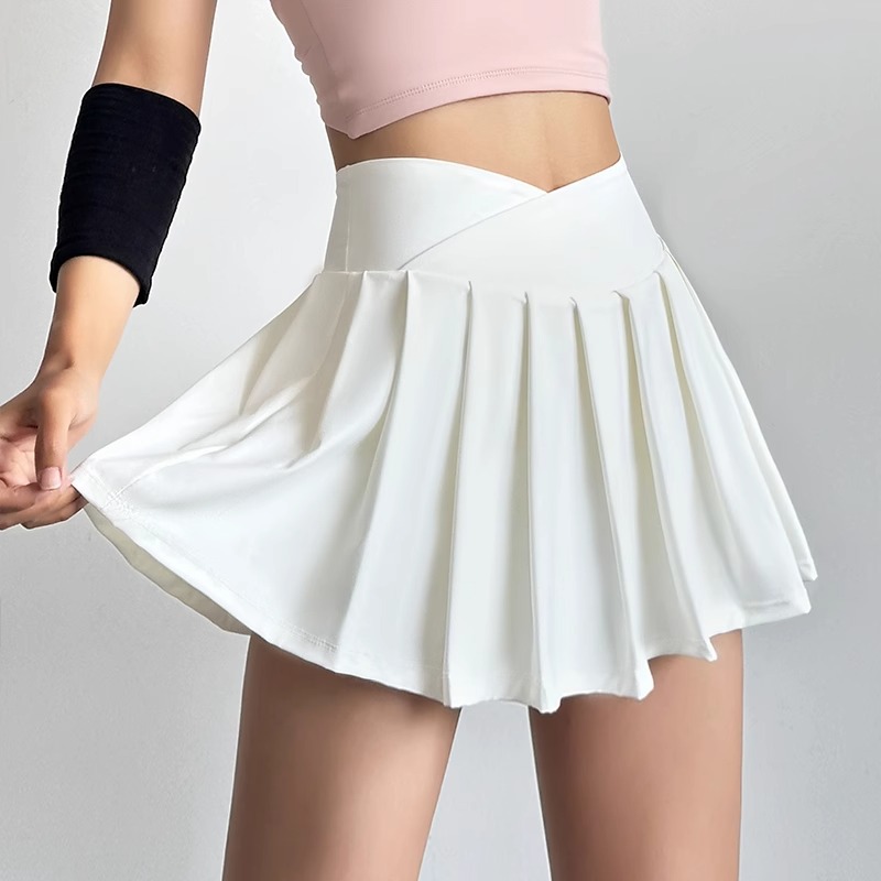 スポーツショートスカート女性の夏アンチグレアヨガパンツフィットネス服速乾性通気性ハイウエストプリーツテニススカート