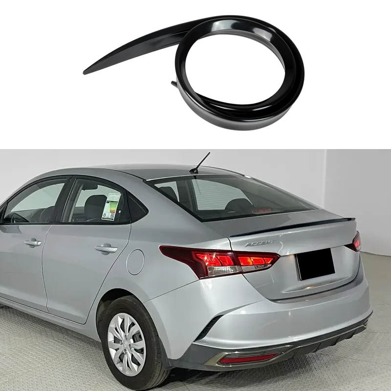 ヒュンダイアクセサリーアクセントセダンサルーン 2015 車のリアルーフトランクスポイラーウイングブーツリップ光沢のある黒ゴム