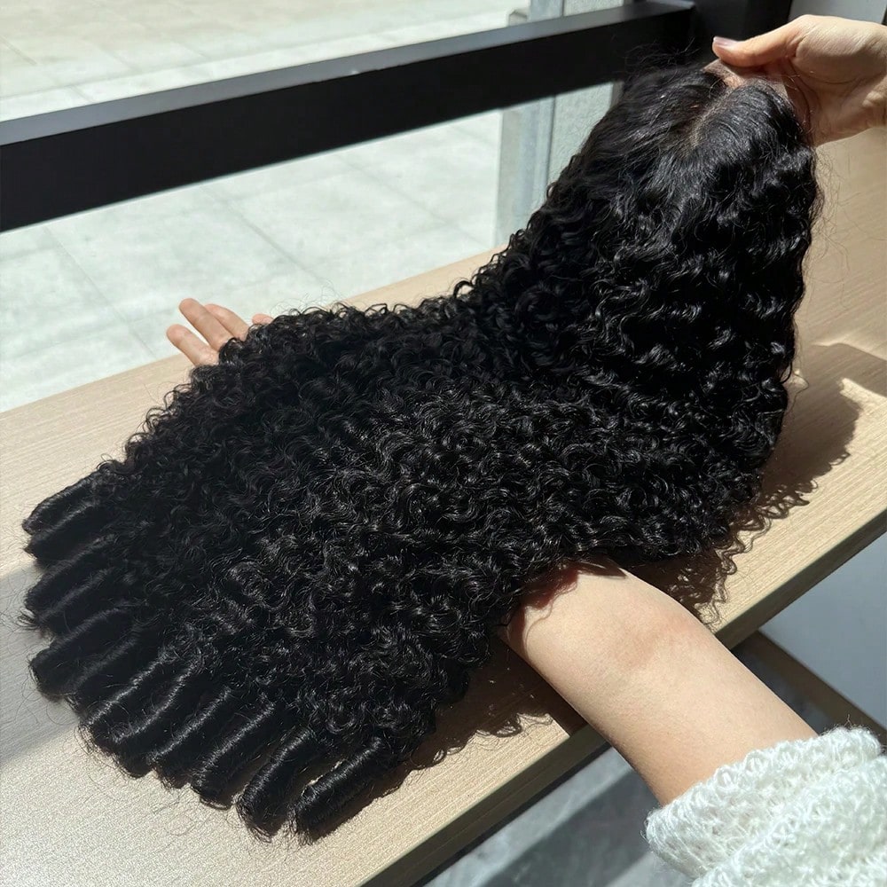 30 インチビルマカーリーバージンヘアウィッグ 13 × 4 目に見えない HD 透明レースフロント事前摘み取られた自然な生え際女性のための
