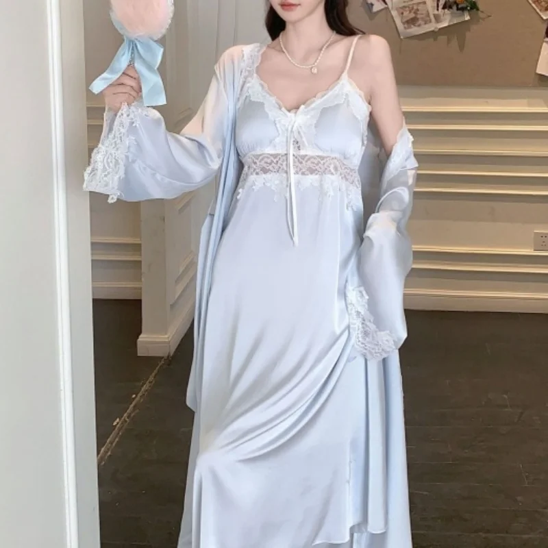 春の新ネグリジェ女性の花嫁のウェディングドレス甘いレースのパッチワークローブセット寝間着エレガントなランジェリー夏のロング着物ガウン