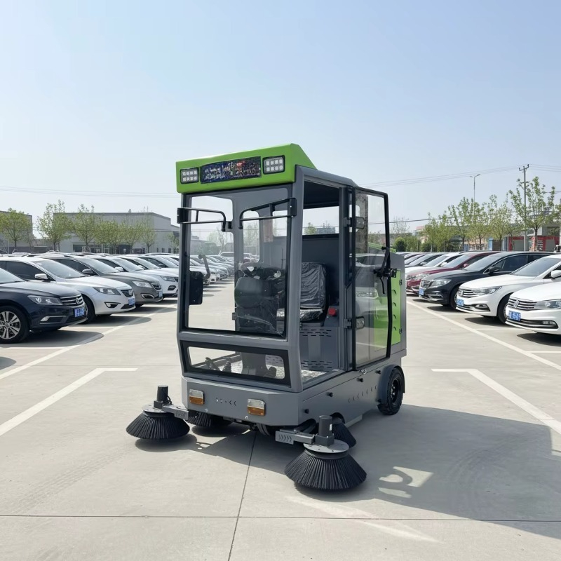 新電機産業用街路用乗用フロアスイーパー