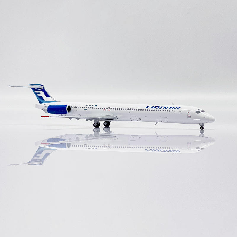 JC ウィングス 1:400 スケール XX40102 フィンエアー航空 MD-83 OH-LPF Diecasts 航空機金属ミニチュアアビオンモデル航空おもちゃ男の子のため