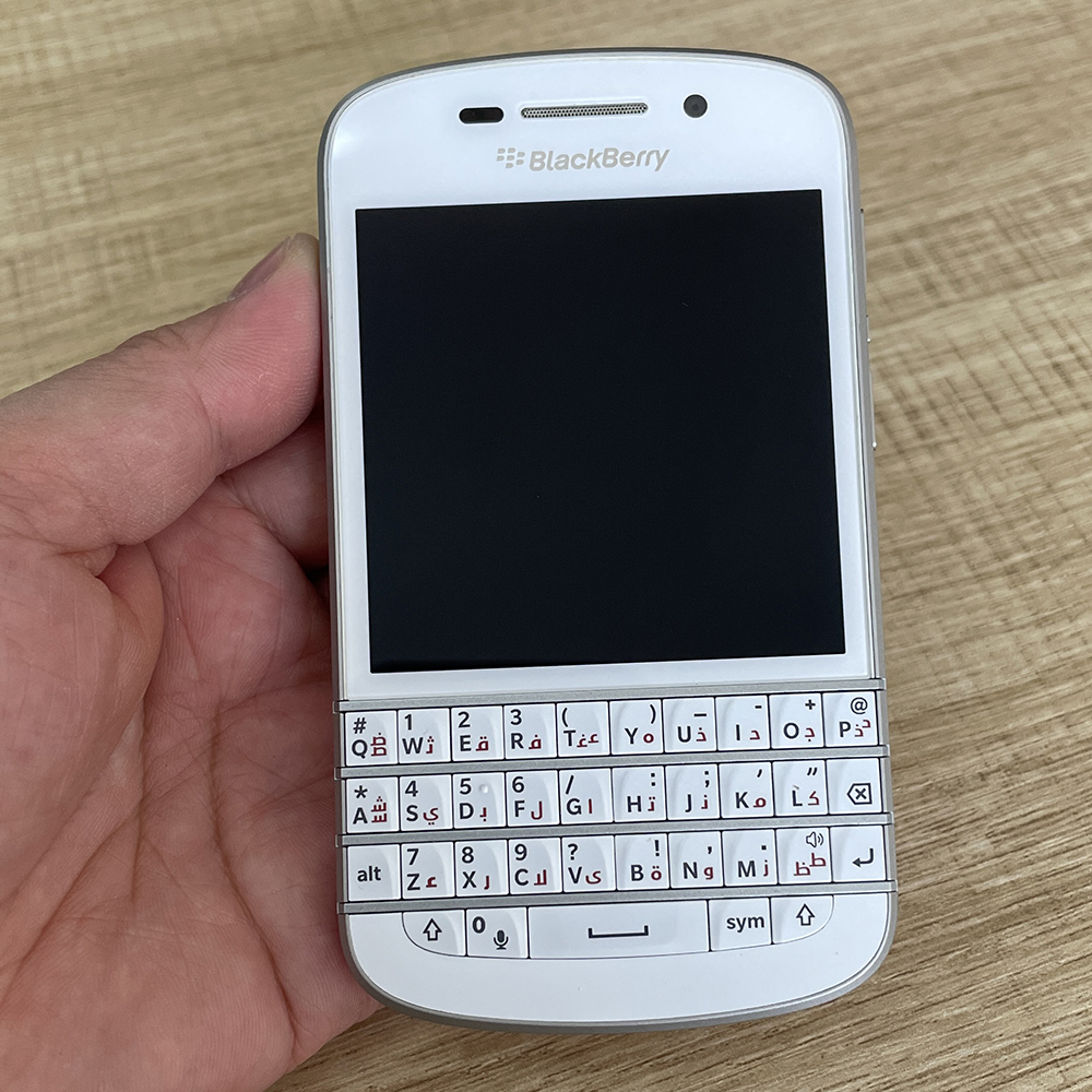 オリジナル Blackberry Q10 4 グラム携帯電話アラビア語キーボード 3.1 "2 ギガバイト RAM 16 ギガバイト ROM 8MP デュアルコア携帯電話 BlackBerryOS スマートフォン