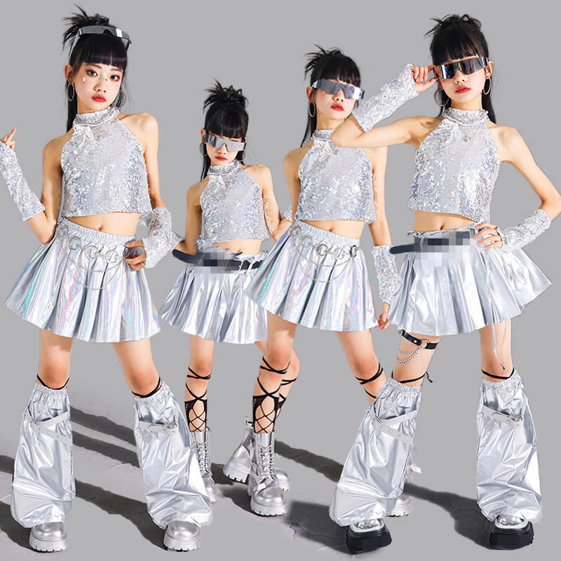 ヒップホップガールズスパンコールシルバークロップトップ光沢のあるプリーツスカート子供 K-POP ストリート子供ジャズガールグループストリートダンス服セット