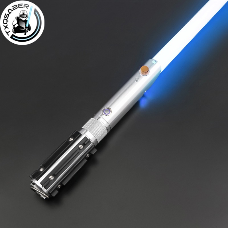 TXQSABER ヘビースムーズ RGB ライトセーバー金属柄 12 色変化 16 音 FOC ブラスターコスプレ剣発光おもちゃギフト