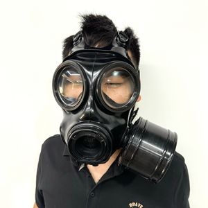 ネオプレン製CBRN安全NBCサバイバル放射線防護フルフェイスガスマスク（給水パイプ付き）