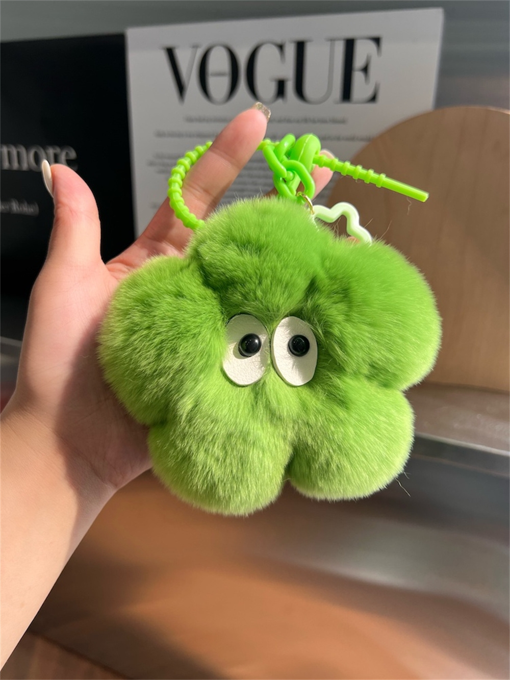 かわいいウサギの毛皮ひまわりペンダントキーホルダーリアルファーウサギ人形チャームおもちゃ飾りキーリングジュエリーポンポンペンダントギフトハンドバッグ