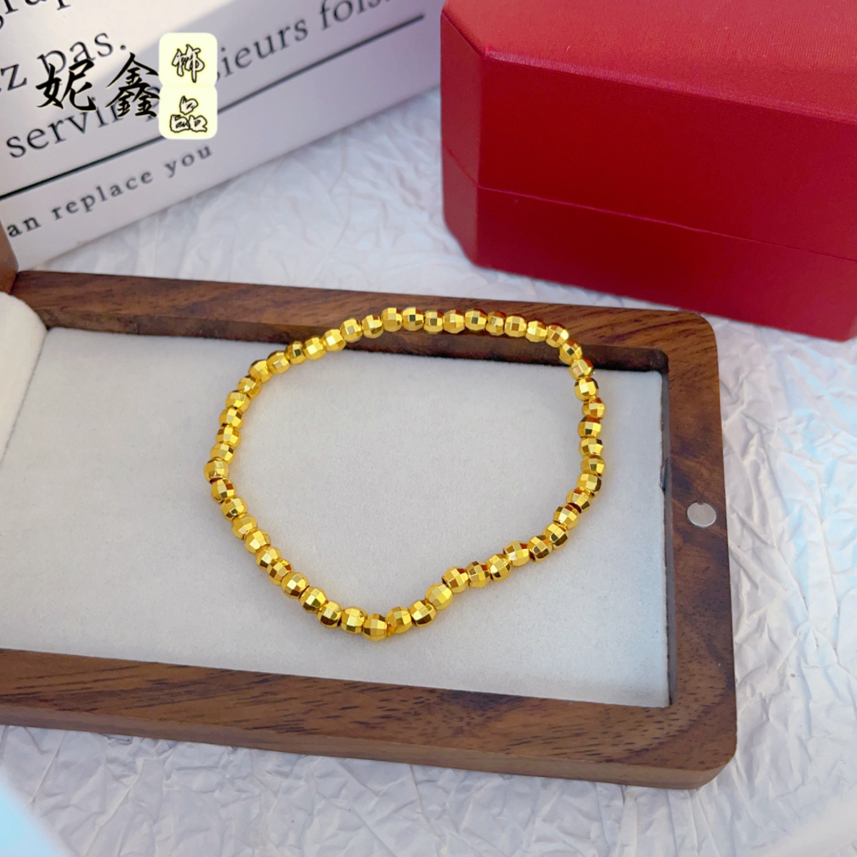 スパークリング ディスコ ブレスレット レディース 24K ゴールド AU999 - ゴールドのスパークリング ディスコ ブレスレット、クラシックで貴重、パーティーに人目を引く