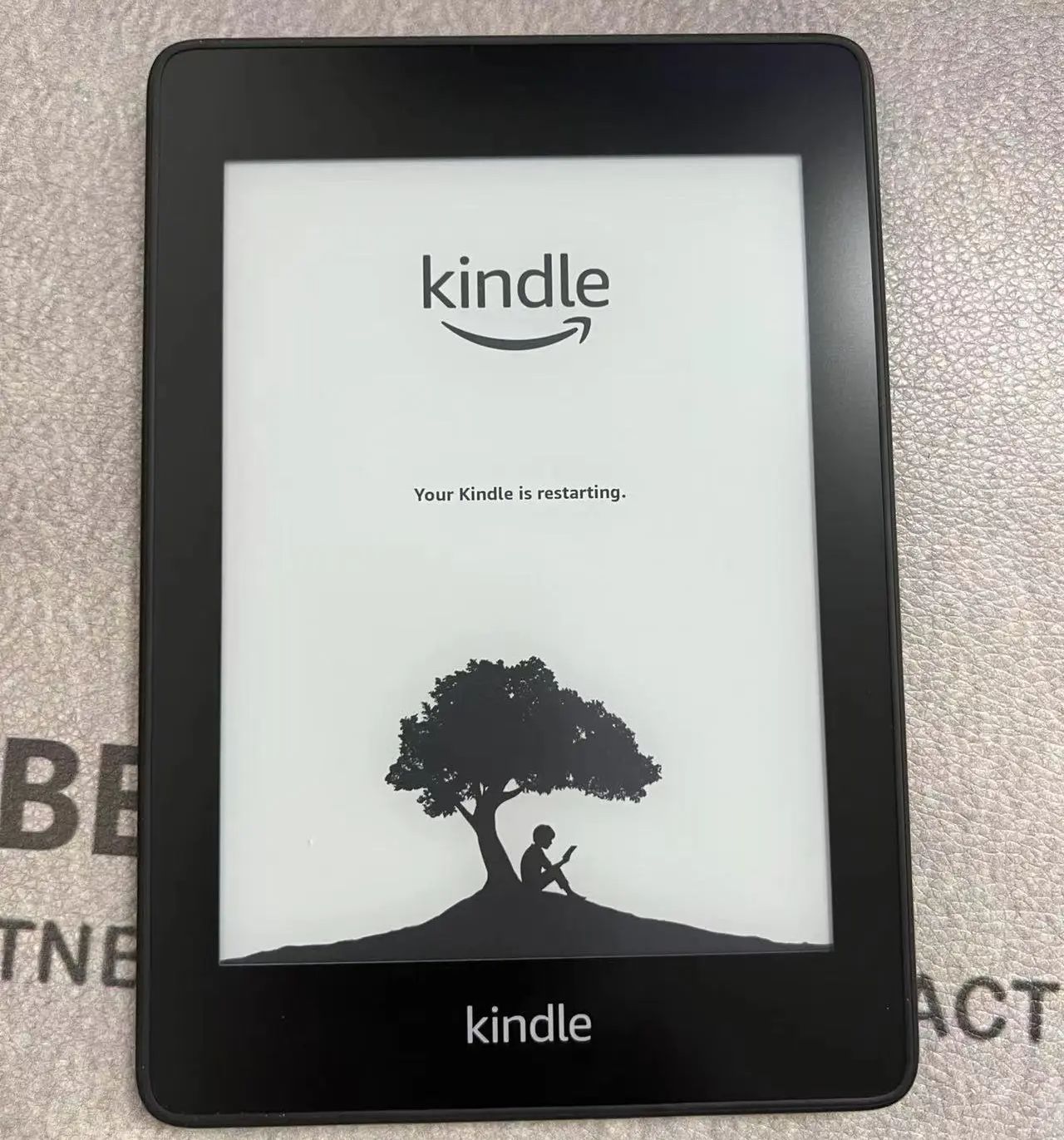 中古 Kindle KPW 4th 電子ブック リーダー 300PPI 6" タッチ E インク スクリーン 8 ギガバイト/32 ギガバイト バックライト付き多言語サポート電子ブック