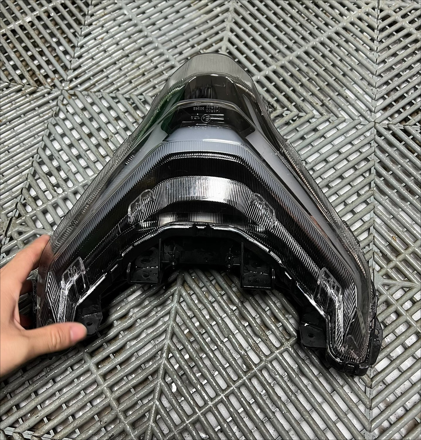 675NK オートバイアクセサリーヘッドライトアセンブリフロントヘッドライト CFMOTO 675NK CF650-11 675-NK