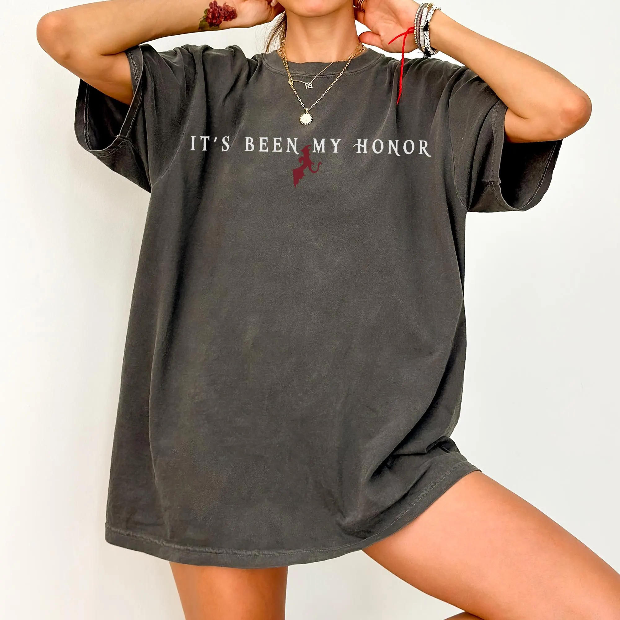 プラスサイズ夏の女性のヴィンテージフォースウィングマーチ Tシャツ綿通気性スタイリッシュな多目的ストリートスタイルオーバーサイズ