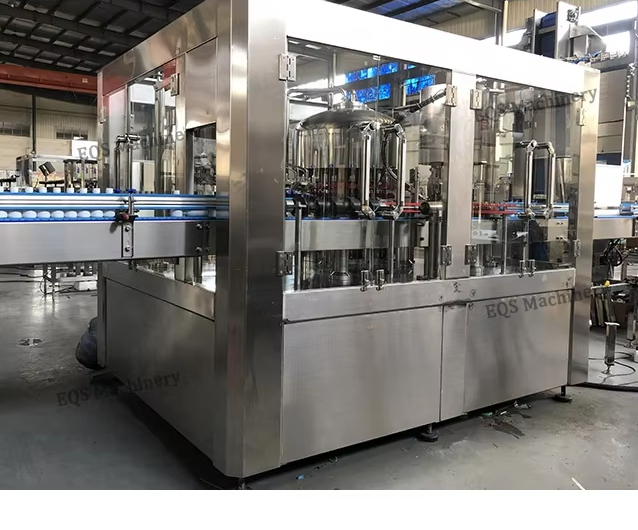 水の生産ラインのためのカスタマイズされた熱い販売小型ミネラルウォーターの瓶詰め工場の水の充填機