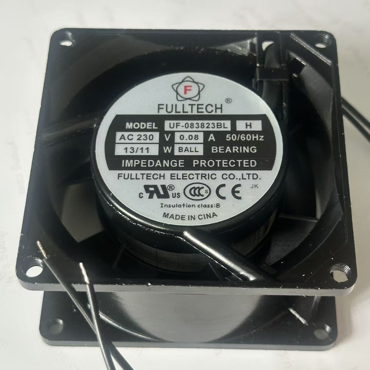 FULLTECH UF-083823BL 230V 0.08A 80x80x38mm サーバー冷却ファン