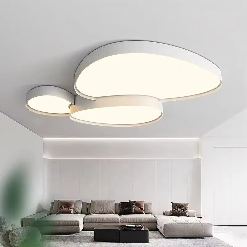 リビングルームの天井ランプモダンな LED 天井シャンデリアダイニングルーム寝室北欧シンプルな家の装飾 Led シーリングライト