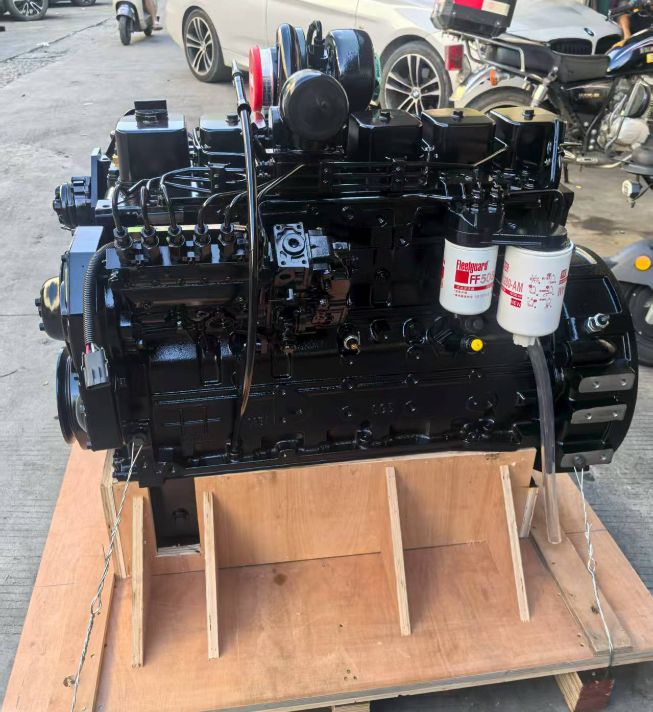 カミンズ 6BT 6BT59 ディーゼルエンジン 180-250HP コム、ヒョン、リウゴン掘削機バストラックブルドーザー建設機械用
