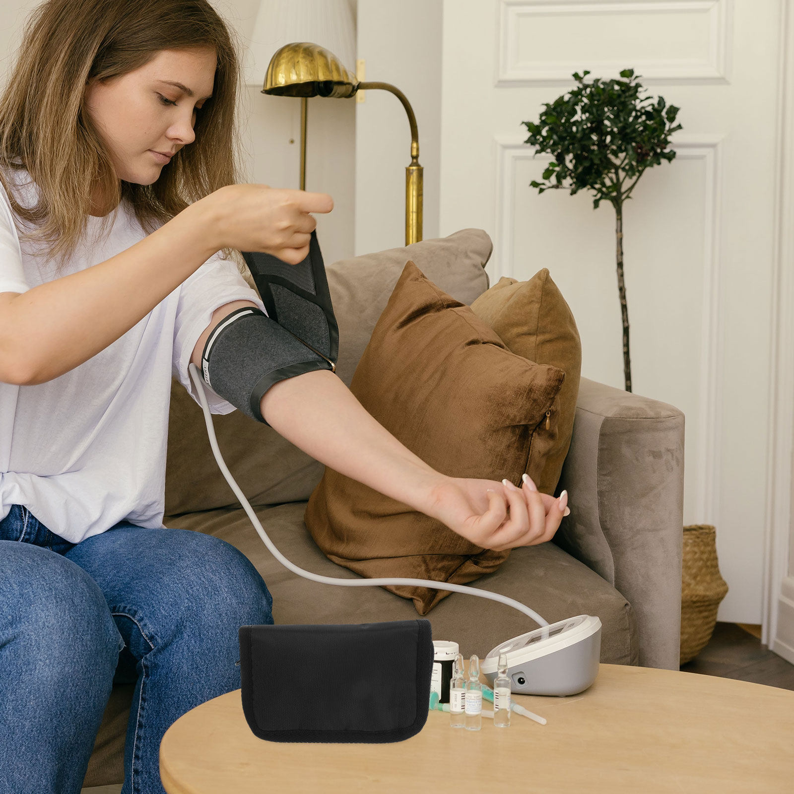 携帯用血糖値測定器ポーチ収納バッグ、血糖値測定器バッグ、患者用キャリングケース、多用途医療機器、インスリンペンオーガナイザー