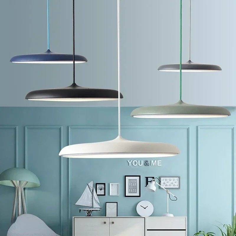 現代の UFO Led ペンダントライトデザインラウンド屋内吊りランプ北欧キッチンダイニングテーブルリビングルーム家の装飾サスペンションランプ