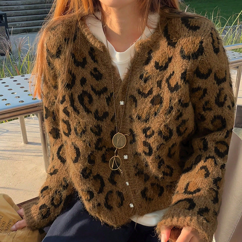 秋冬ヒョウ柄セーターカーディガン女性韓国ラウンドネックシングルブレストカーディガン女性長袖ニットジャケット