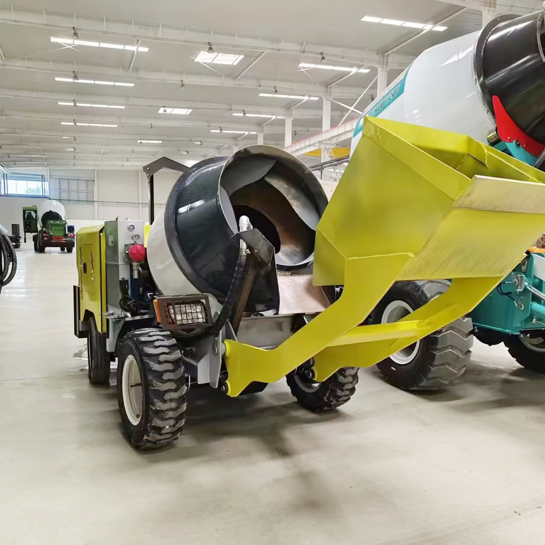 YG Customized Top Fashion 0.5 M³ Self Loading Concrete Mixer Truck Concrete Mixer Pump Truck For Building Material Shops