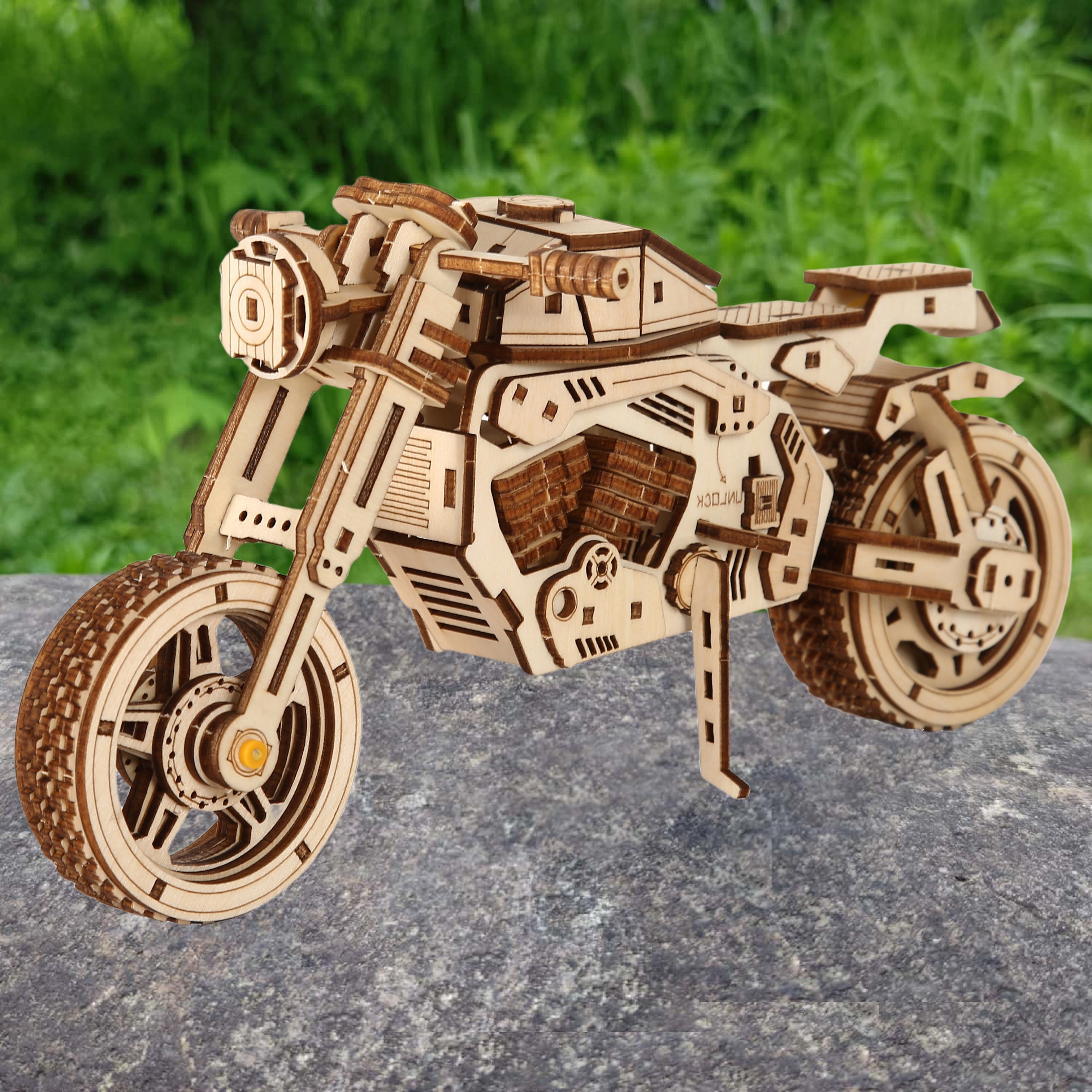 独自のオートバイ 3D 木製パズル モデル キットを構築 - 楽しく教育的な DIY ギフト