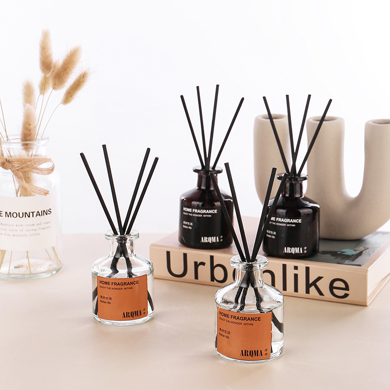 ホットセール 50ml フレームレス リード ディフューザー エッセンシャル オイル、ヒルトン