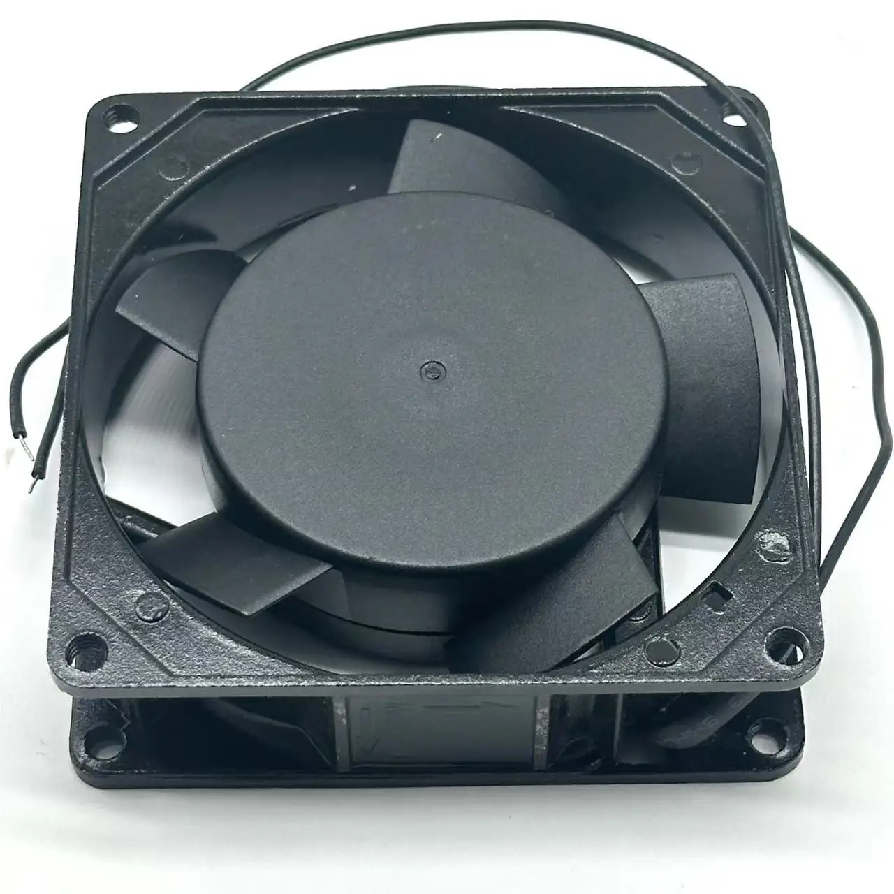 FULLTECH UF-92B23 BHT  230V 16/14W 92x92x25mm Server Cooling Fan