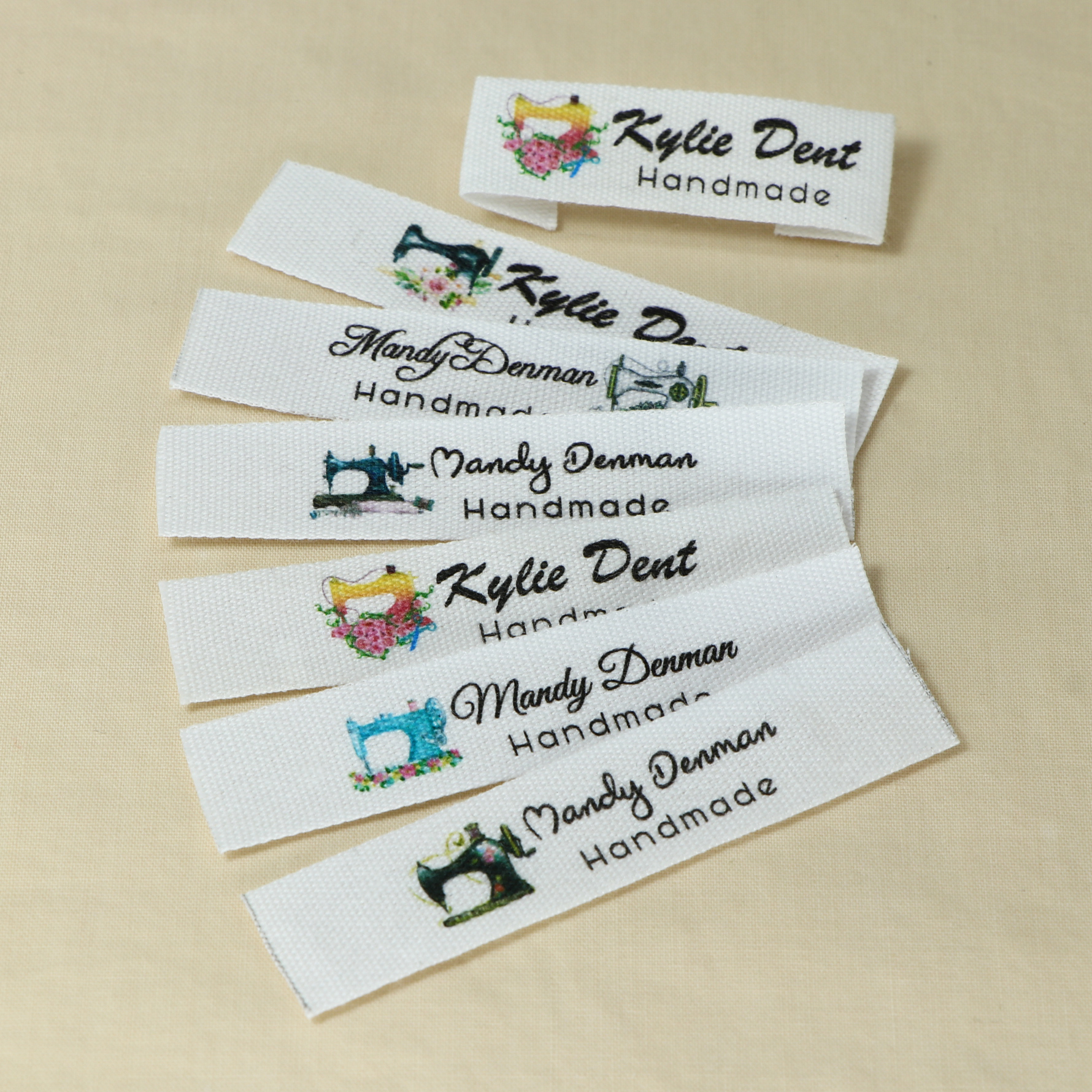 カスタム衣類ラベル - パーソナライズされたブランド、オーガニックコットンリボンラベル、ロゴまたはテキスト、縫製ラベル (FR136)