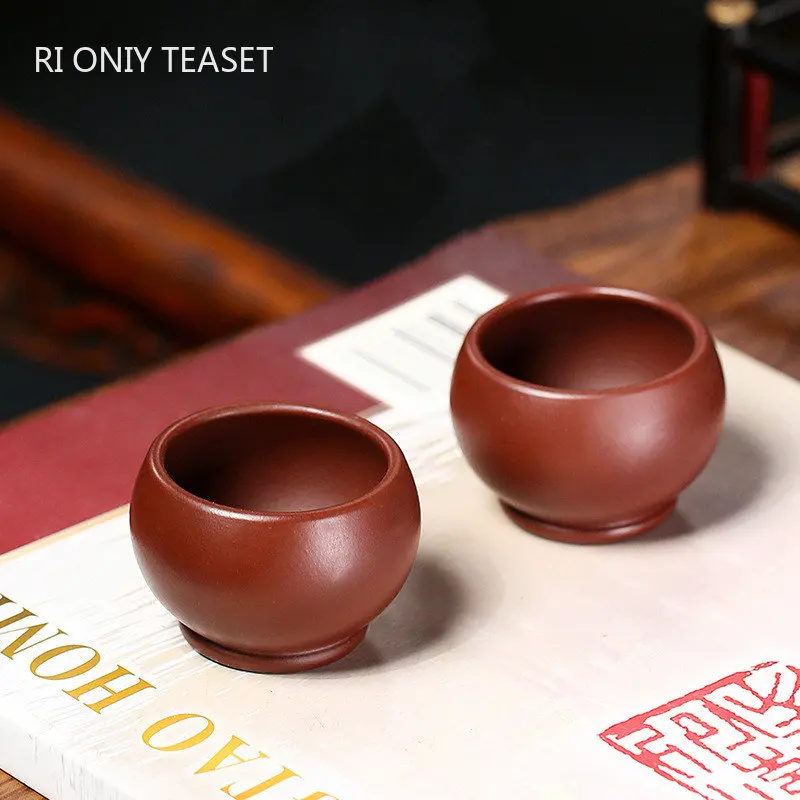 2 ピース/セット宜興生鉱石紫粘土ティーカップ瞑想カップブティック手作り茶碗マスターティーカップ中国 Zisha 茶セット 50 ミリリットル