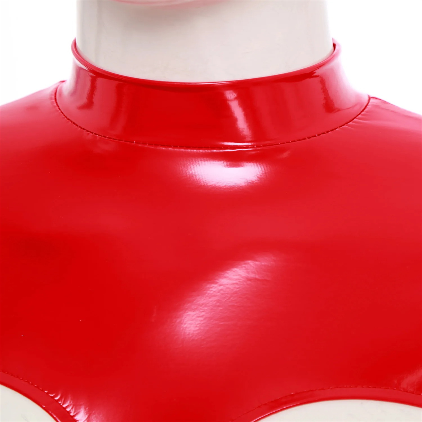 女性のセクシーな光沢のあるパテントレザーボディスーツモックネックノースリーブジャンプスーツガーターナイトウェア中空カップオープンクロッチレオタード