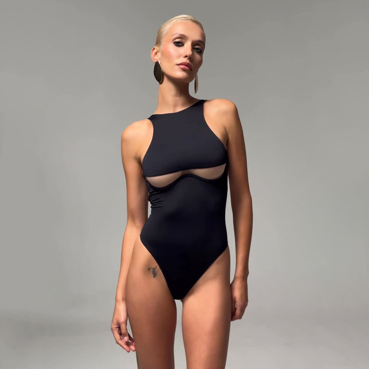ビキニワンピース水着 2026 ヴィンテージ黒水着女性水着プッシュアップ水着ビーチウェアモノキニ女性水着