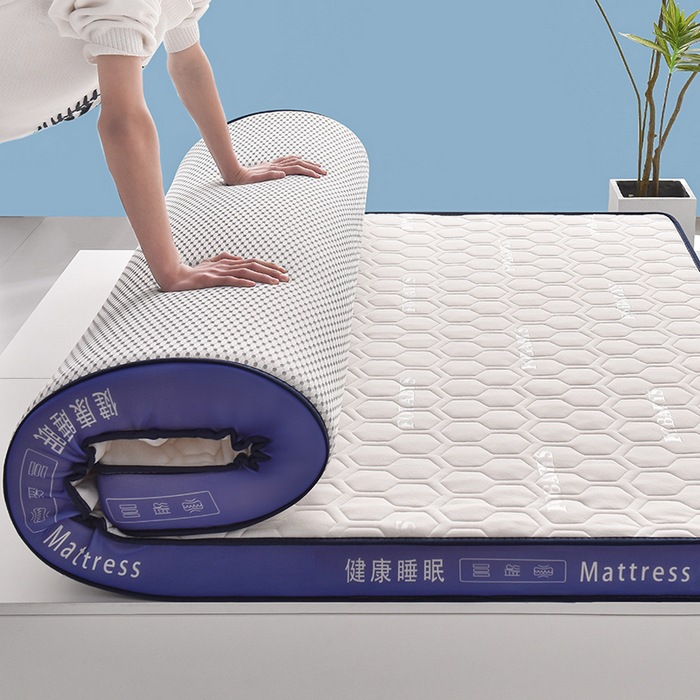 寝室用の厚みのあるラテックスマットレス 快適で柔らかいスポンジマットレス ヴィラ用のハイエンドの軽量高級ベッドマットレス